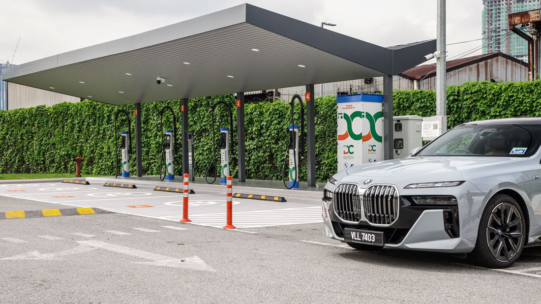 https-::www.nst.com.my:news-cars-bikes-trucks:2023:12:987258:auto-bavaria-dc-handal-expand-fast-charging-facilities-klang https-::www.nst.com.my:news-cars-bikes-trucks:2023:12:987258:auto-bavaria-dc-handal-expand-fast-charging-facilities-klang