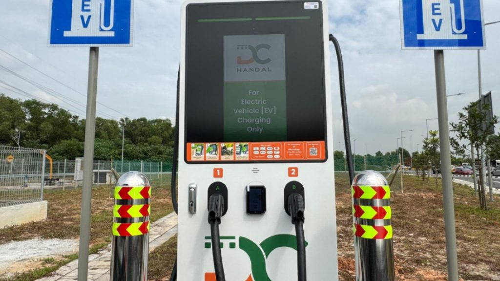 Featured DC Handal deploys chargers at Bandar Bukit Raja & places